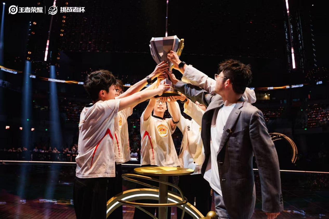 电竞与文旅双向奔赴，三亚以赛事为媒推动“体育+文化+旅游”融合发展